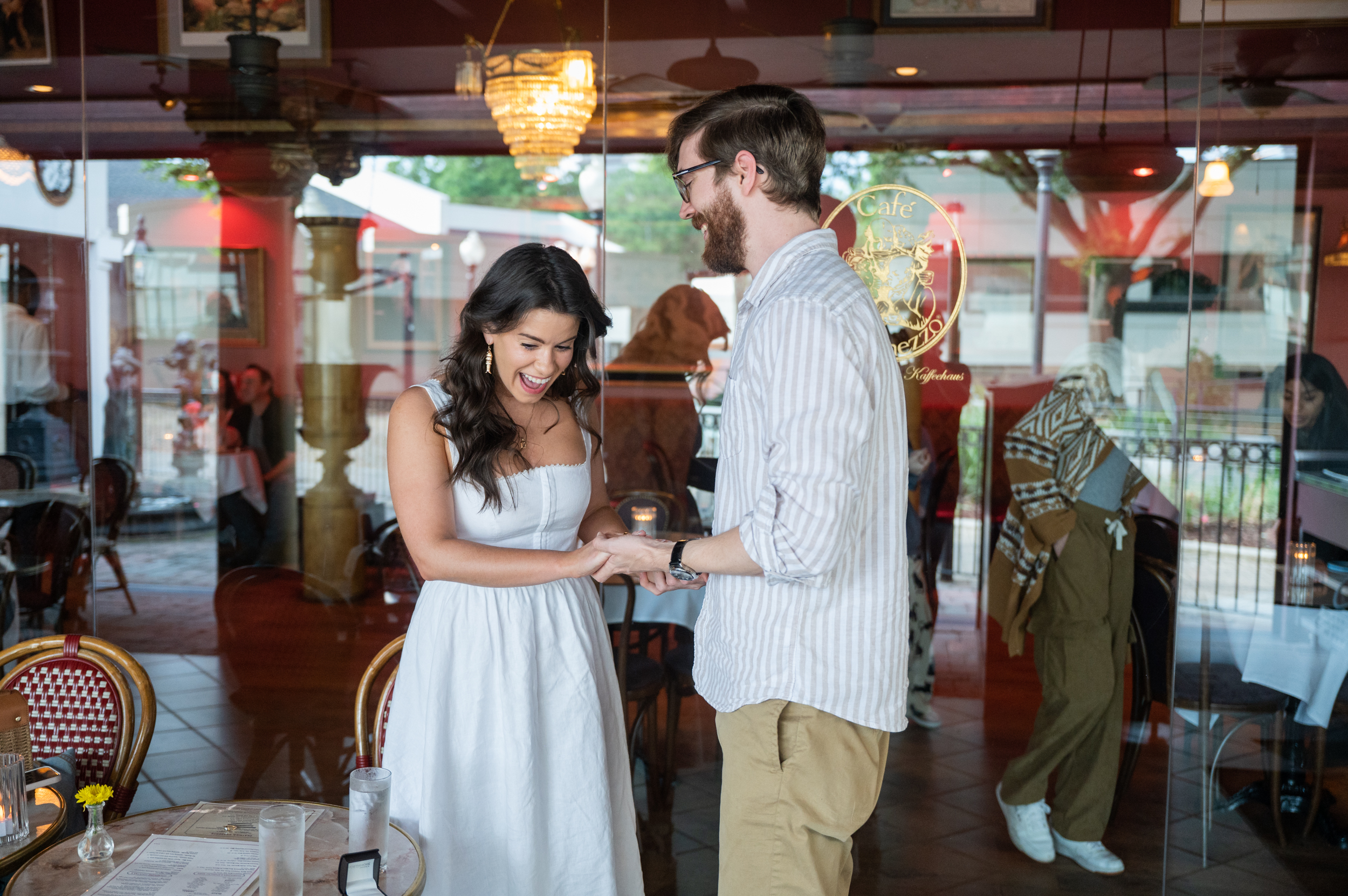 Dunwoody proposal photographer, Cafe Intermezzo, Cafe Intermezzo Dunwoody, Cafe Intermezzo Perimeter, Atlanta proposal photographer, Atlanta proposal photography