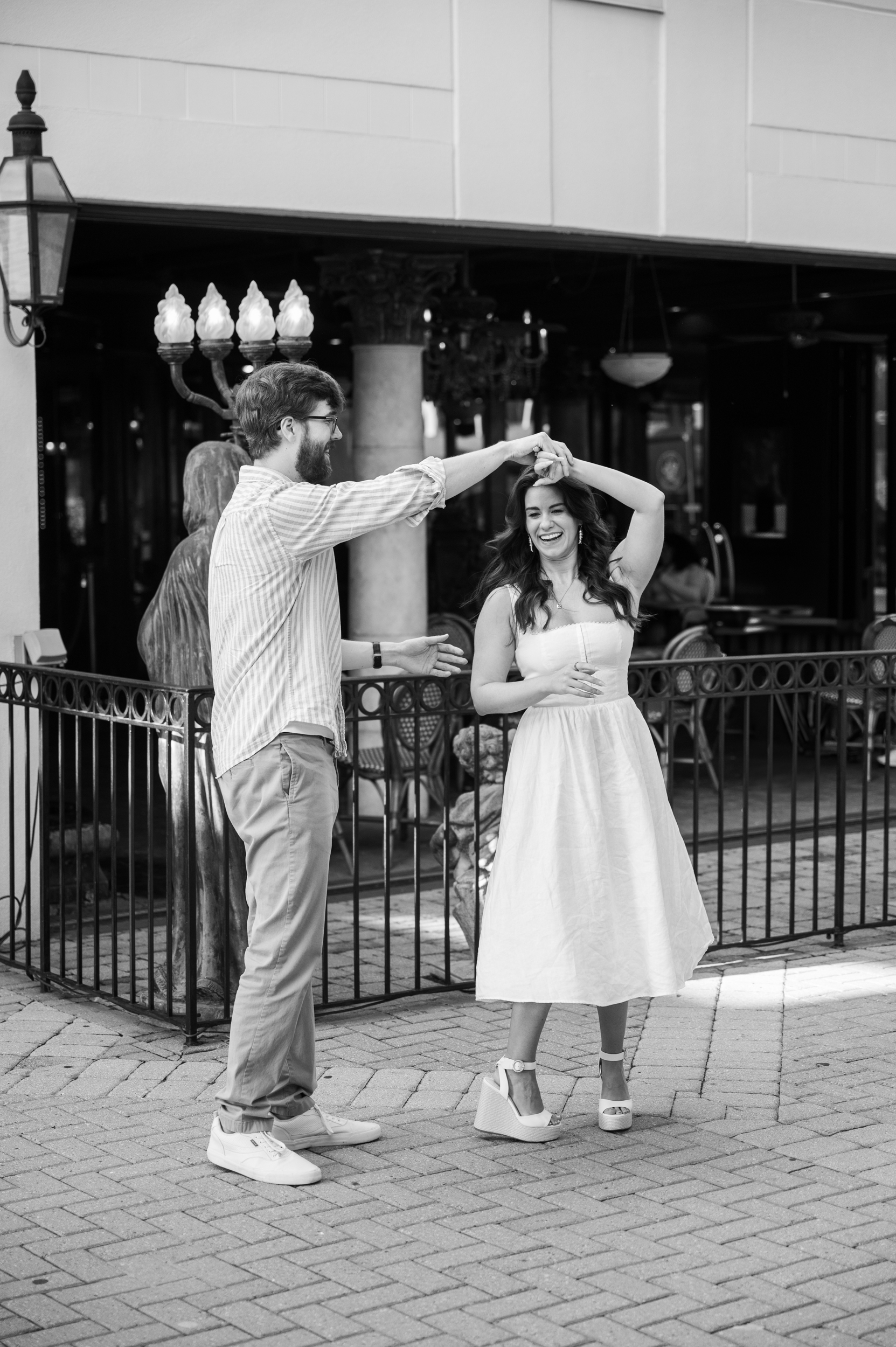 Dunwoody proposal photographer, Cafe Intermezzo, Cafe Intermezzo Dunwoody, Cafe Intermezzo Perimeter, Atlanta proposal photographer, Atlanta proposal photography